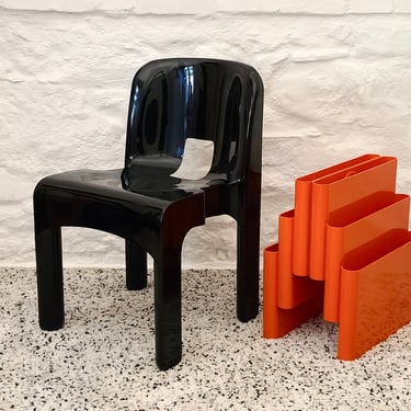 Universale Molded Plastic Chair Model 4867 in Black by Joe Colombo for Kartell | Italian Space Age | 1960s 