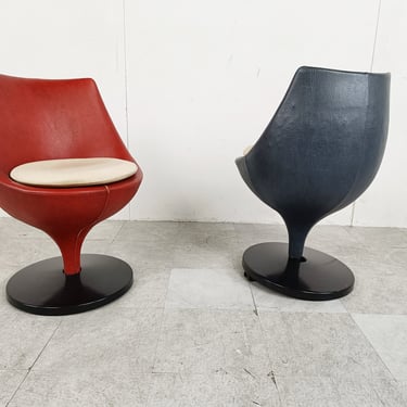 Pair of polaris chairs by Pierre Guariche for Meurop, 1960s - mid century modern chairs - vintage swivel chairs - pierre guariche 