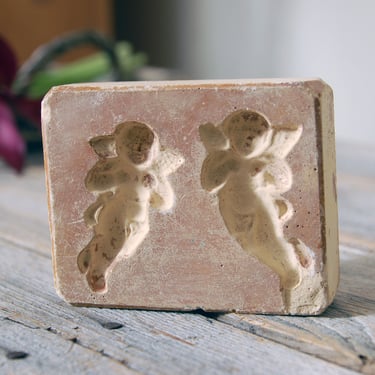 Vintage angel mold / vintage angel plaster block mold / butter mold / angel figurine mold / salvaged molding / soap mold 