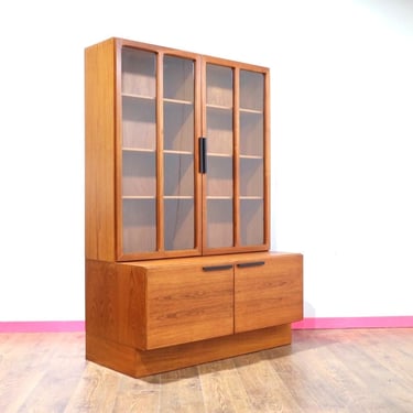 Mid Century Modern Teak China Display cabinet by G Plan Ib Kofod Larsen, Mid Century Modern Vintage Furniture Danish 