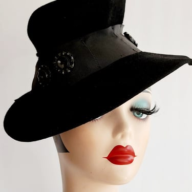 1930s Black Wool Hat Wide Brimmed with Decorative Buttons 