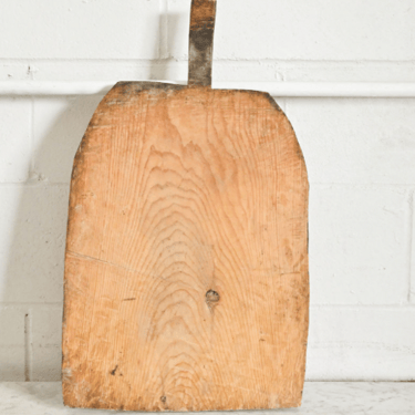 antique European cutting board i