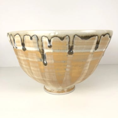 Signed Vintage Ceramic Studio Pottery Bowl W Floral Detail Estate Find