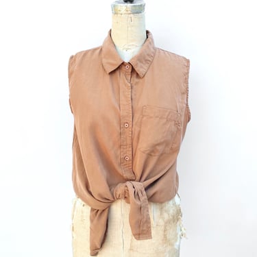 brown button up sleeveless blouse 