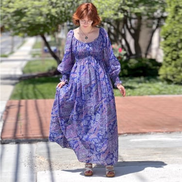 1970s Anne Fogarty Maxi Dress with Deep Scoop Neck and Empire Waist, Billowing Cuffed Sleeves, Festival Dress, Boho Style, Purple Paisley 