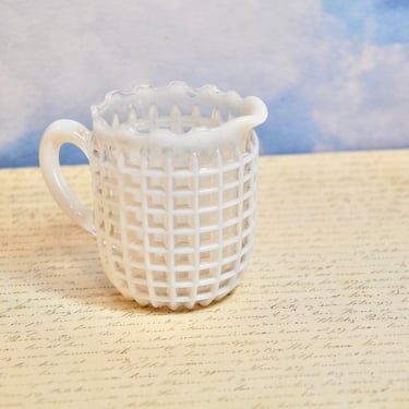 Antique A J Beatty & Sons Glass Honeycomb Waffle White Opalescence Creamer Syrup Pitcher Circa 1850-1910 Mint Condition Collectible 