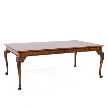 Baker Furniture Stately Homes Queen Anne Walnut Expanding Dining Table with 2 Leaves 