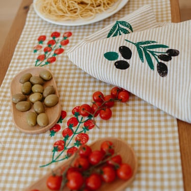 linen dinner napkins. olive toss on stripes. hand block printed / placemats / tea towel. boho. neutral. fall thanksgiving autumn. 