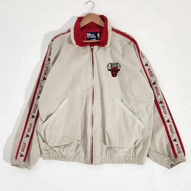 Vintage 1990's Chicago Bulls Beige Zip-Up Jacket Sz. XL
