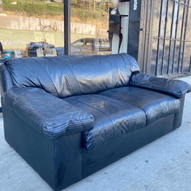 Good? Old Days | 1980s Leather Love Seat 