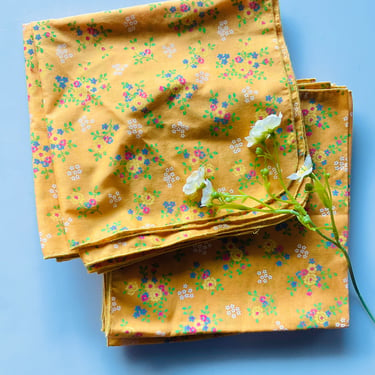 Yellow Floral Fabric Napkins / Set of 9