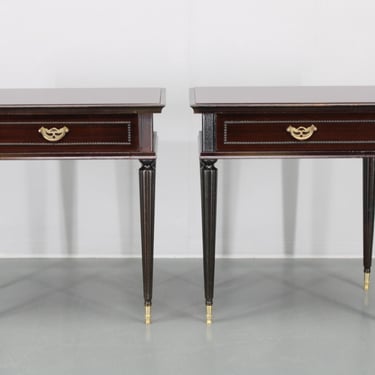 1950s Pair of Wooden Italian Night Stands 