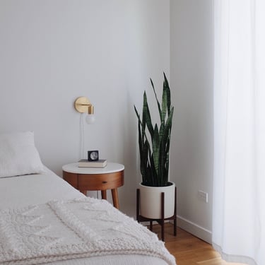 Plug in wall sconce • Alice • Modern adjustable minimalist light • brass minimalist bedside lamp 