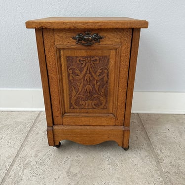 Antique Early 20th Century Oak Coal Bin / Storage Cabinet or Side Table 