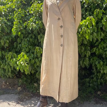 1910s 1920s Silk Cream Driving Set with a light Jacket and Slip size Medium 
