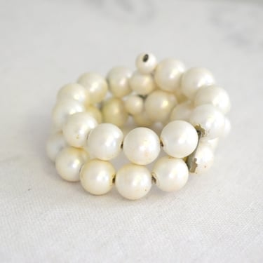 1960s Faux Pearl Bead Coil Bracelet 