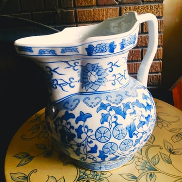VINTAGE Large Blue and White Chinese Pitcher, Oriental Blue and White, Chinioserie, Home Decor 