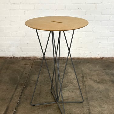 Knoll style bistro table 