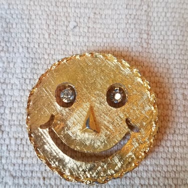 Gold Brooch smiley face with Rhinestone Dangle Eyes, 1970's 