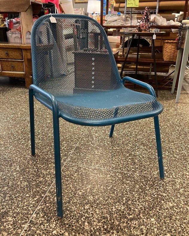 Blue metal chairs. 2 available Pretty darn comfy! 20.5” x 22” x 30” seat height 17”