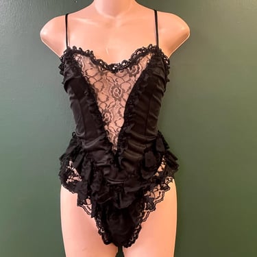 Frederick's of Hollywood black lace teddy set small 