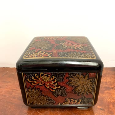 Vintage Japanese Bento Box 