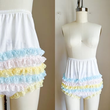 Vintage 1960s Pastel Lace Ruffled Bloomers / S-M 
