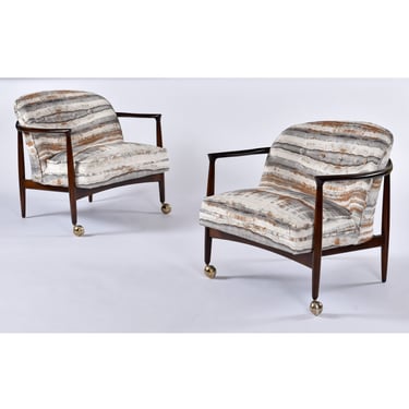 Restored Pair of Mid-Century Modern Finn Andersen for Selig Sculpted Walnut Barrel Chairs 