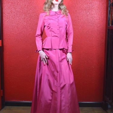 1940s 50s Hostess Skirt Suit in Barbie Pink 