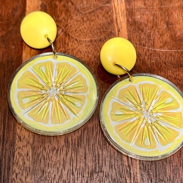 Vintage Lemon Slice Clip On Earrings By Avon In Original Box Yellow Citrus Retro Fashion Jew 