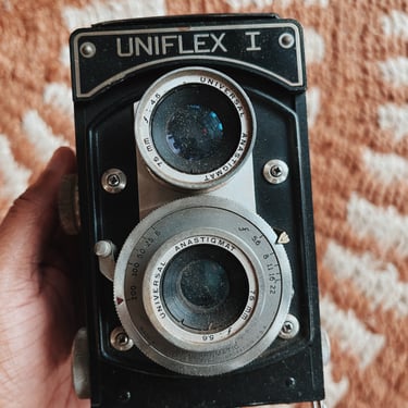 Vintage Uniflex I Film Camera (Late 1940's)