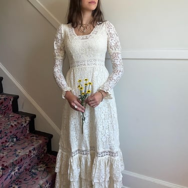 1970s Cream Lace Victorian Revival Wedding Gown with sheer sleeves size X small Small 