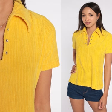 Yellow Terry Cloth Shirt 70s Ribbed Polo Shirt Retro Short Sleeve Collared Top V Neck Grommet Preppy Seventies Blouse Vintage 1970s Medium M 