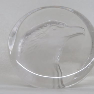 Zajecar Lead Crystal Art Glass Engraved Eagle Bird Paperweight 3720B
