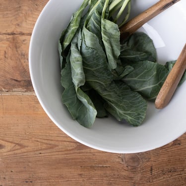 Pillivuyt Serving Bowl with Wood Tongs