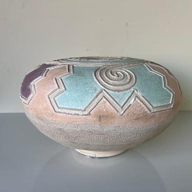 1980's Vintage Native American Style Pottery Vase 