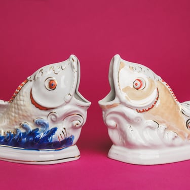 Porcelain fish Thanksgiving decor gift figurine Vintage Ceramic Fish Napkin Holder Sculpture Nautical Seaside Beach House Decor storage Fish 