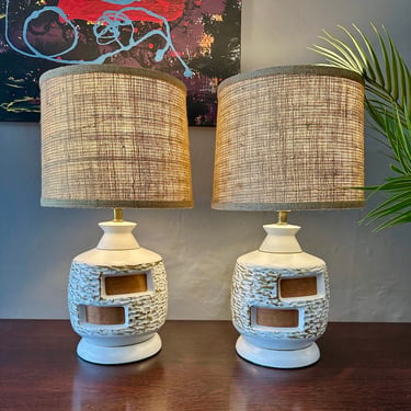 Pair of 1950s Ceramic Table/Bedroom Lamps