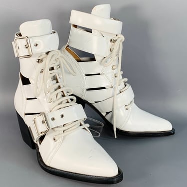 CHLOE Size 8 White Leather Lace-Up Belted Pointed Toe Ankle Boots