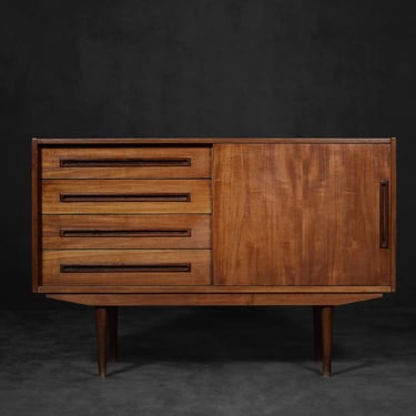 Vintage Mid-Century Danish Modern Teak Chest of Drawers, 1960s 