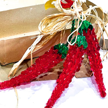 VINTAGE: Plastic Beaded Chilis Ornament - Handcrafted Ornament - Stackable Star Beads - SKU Tub-400-00006628 