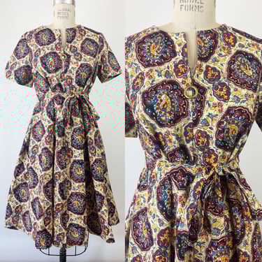 Vintage 1960s Trapeze Shaped Cotton Dress Paisley Print by Coquette/ 60s Zip Front Dress M 