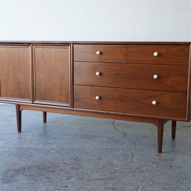 Mid Century Modern Kipp Stewart & Stewart MacDougall Dresser / Credenza 