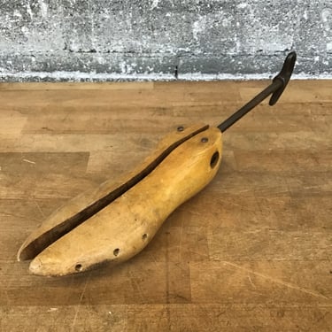 Vintage Shoe Stretcher (Seattle)