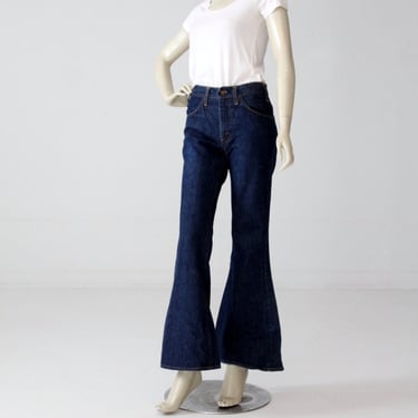Vintage '70s Levi's 784 SF 207 bell bottom jeans | dark wash