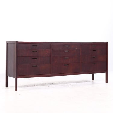 Jack Cartwright for Founders Style Mid Century Walnut 12-Drawer Dresser - mcm 