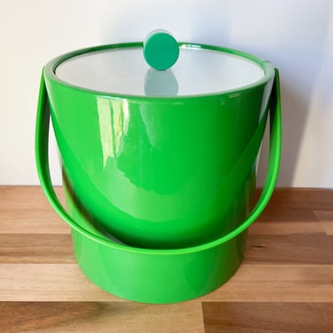 Mid Century Modern Ice Bucket. Green Vintage Barware. 1960s Ice Bucket. 