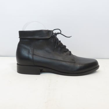 Vintage 80s/90s Black Leather Fold Over Ankle Boots Size 7W 