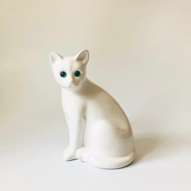 Large Vintage White Ceramic Cat by Elpa Alcobaca Portugal 