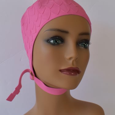 Vintage 70s 3-D Pink Textured Rubber Swim Cap Swimcap by Britmarine - New in Package - Unused 